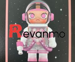 Model Space Molly